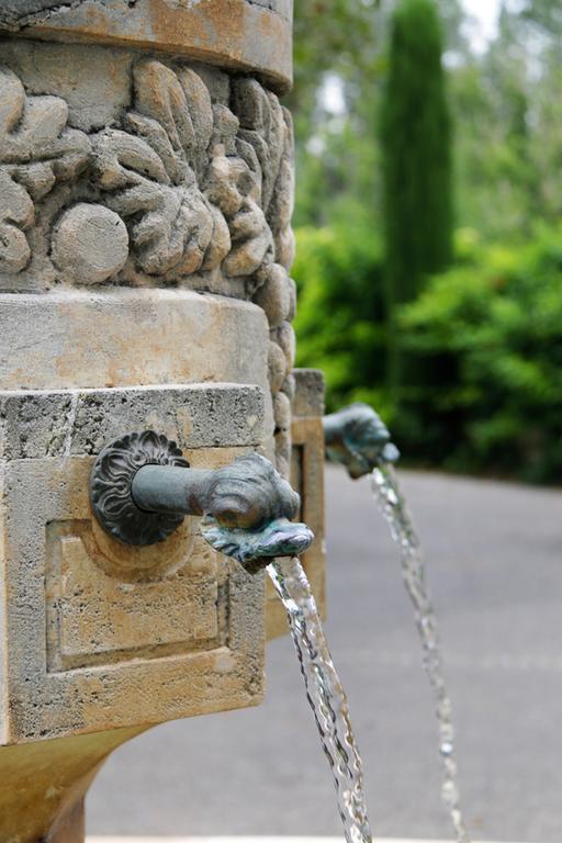 La Bastide Du Roy Rene Aparthotel Aix-en-Provence Ngoại thất bức ảnh